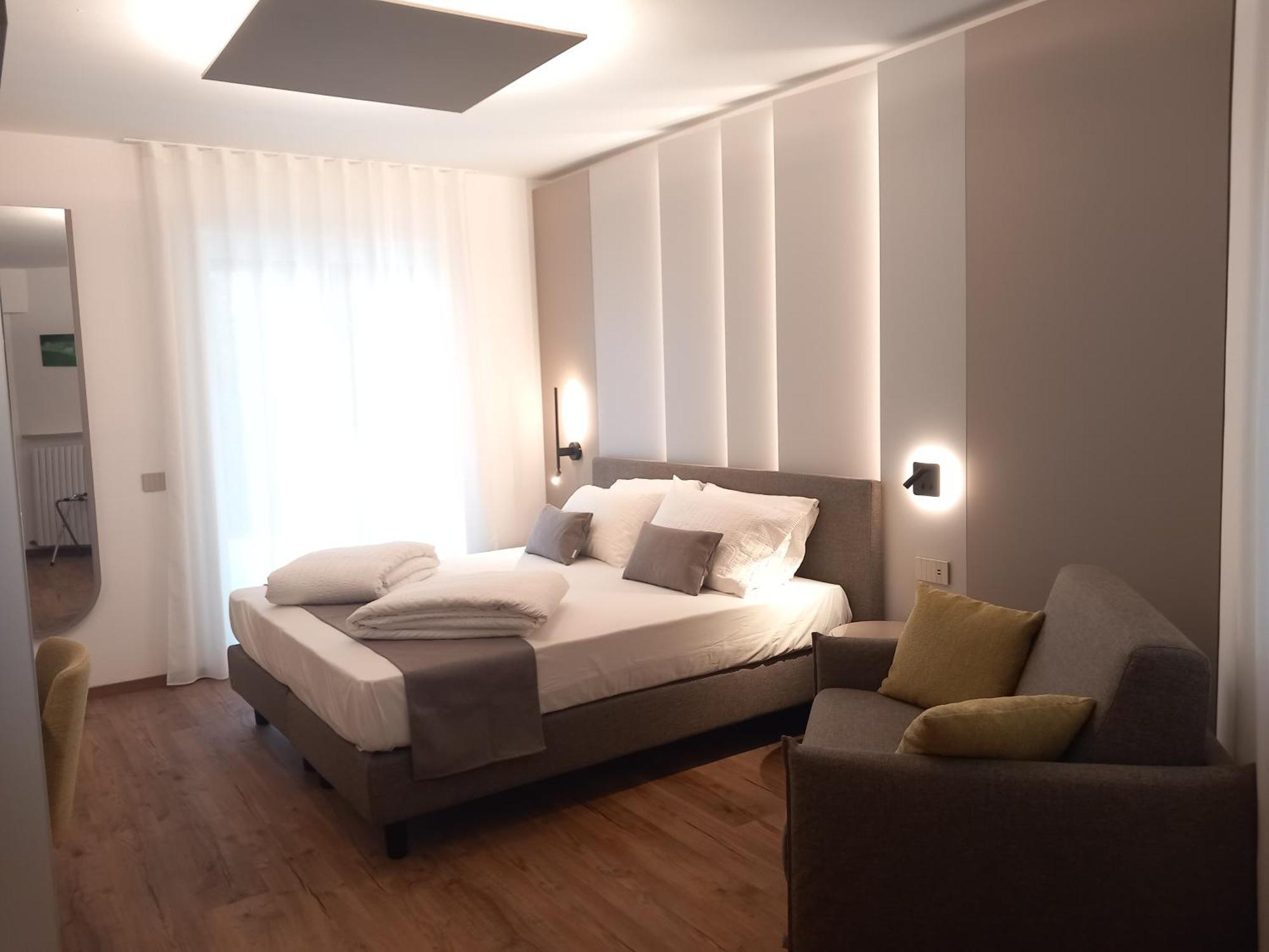 Hotel Pace Brenzone sul Garda Exterior photo